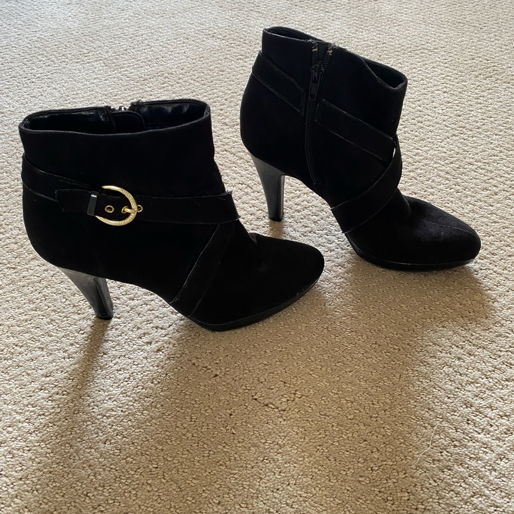 Christian Siriano black ankle boots